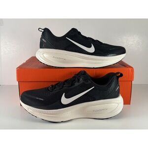 Nike Vomero 18 Running Shoes Men's Size 11 Black/White HM6803-007 Damage Box